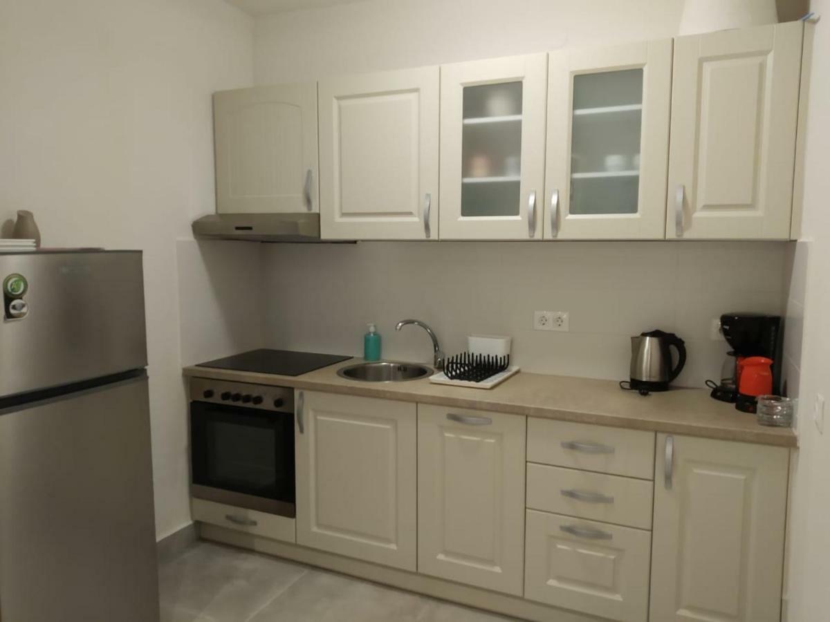 Isabel Artemis Apartment Chorefton Exterior photo